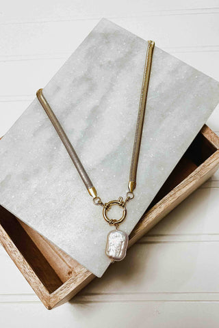 Mother Of Pearl Gold Necklace