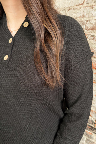 Black Quarter Button Sweater Top (+Curvy)
