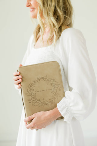 Floral Wreath Bible Cover Carrying Case
