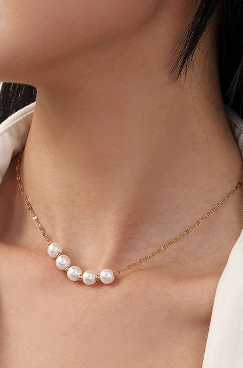 Gold Classic Pearl Necklace