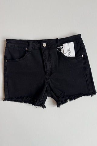 Black Fray Hem Shorts