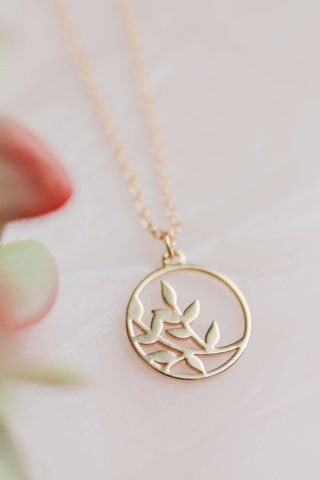 Planted Necklace