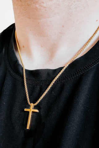 Gio L'uomo Mens Gold Cross Necklace