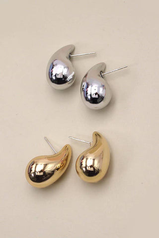 Gold Graceful Teardrop Earrings