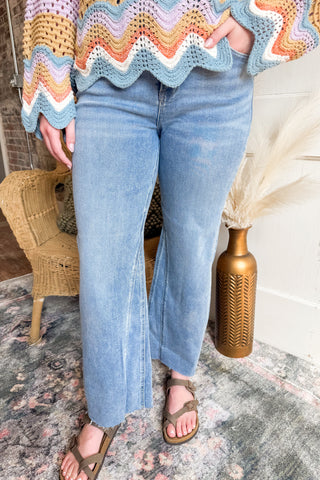Risen Mid Rise Crop Flare Leg Seam Detailed Jeans
