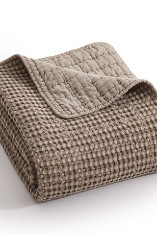 Mills Waffle Quilted Throw: Cocoa