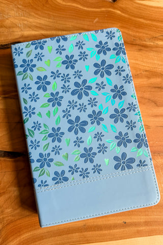 The Prayer Map Bible for Girls NLV- Sky Blue Shimmer