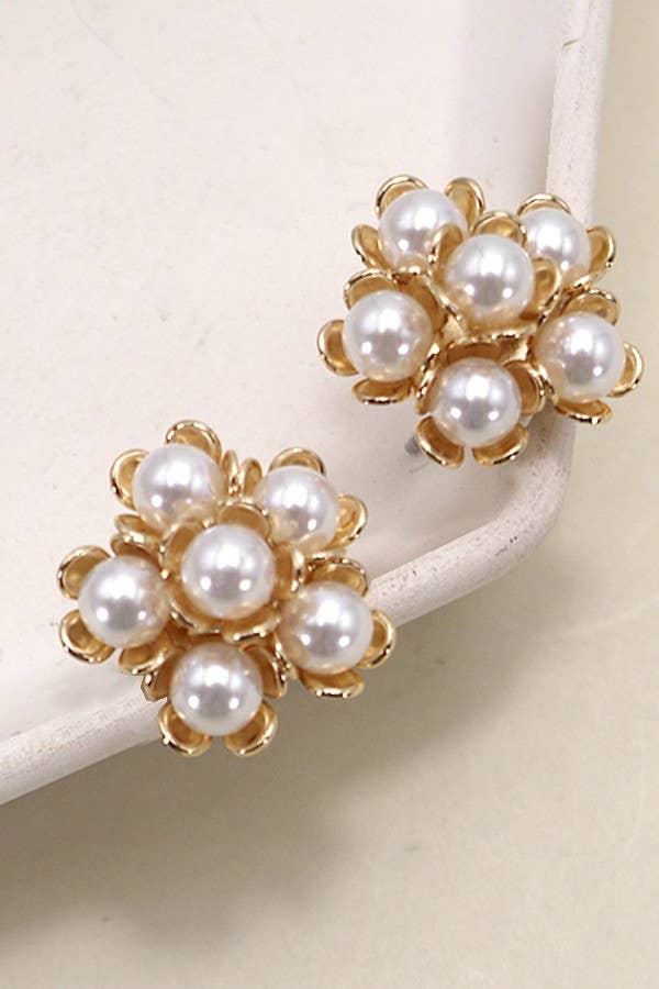 Pearl Flower Stud Earrings